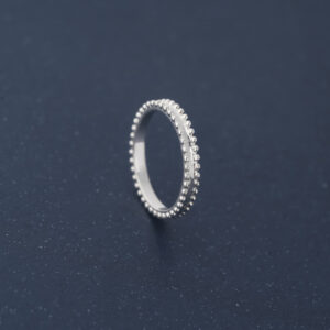 Van Cleef & Arpels, Socrate Ring, 1 Flower