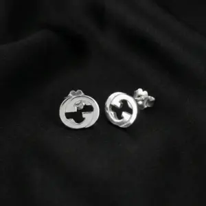 Gucci Interlocking Studs 2 Earrings