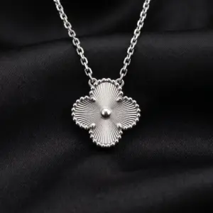 Van Cleef & Arpels, Vintage Alhambra Necklace