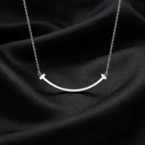 Tiffany T, Smile Small Necklace